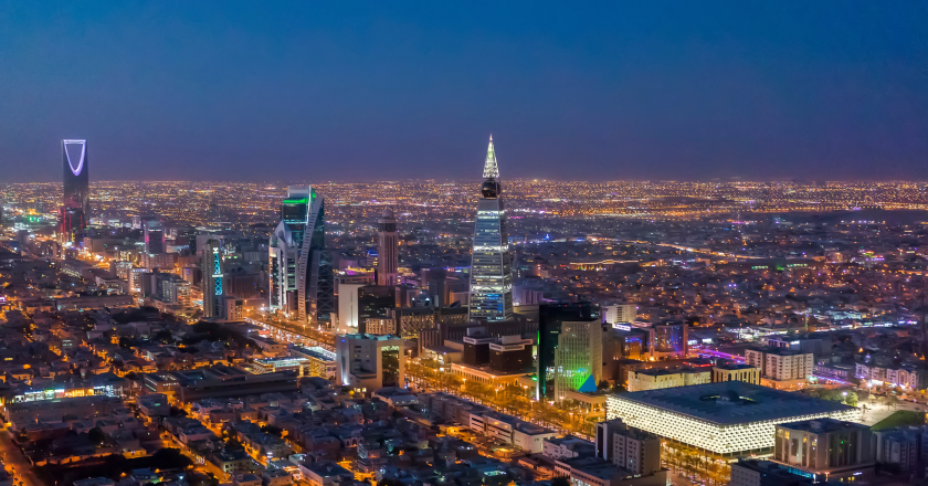 Saudi market withstands global headwinds, braces for 2023